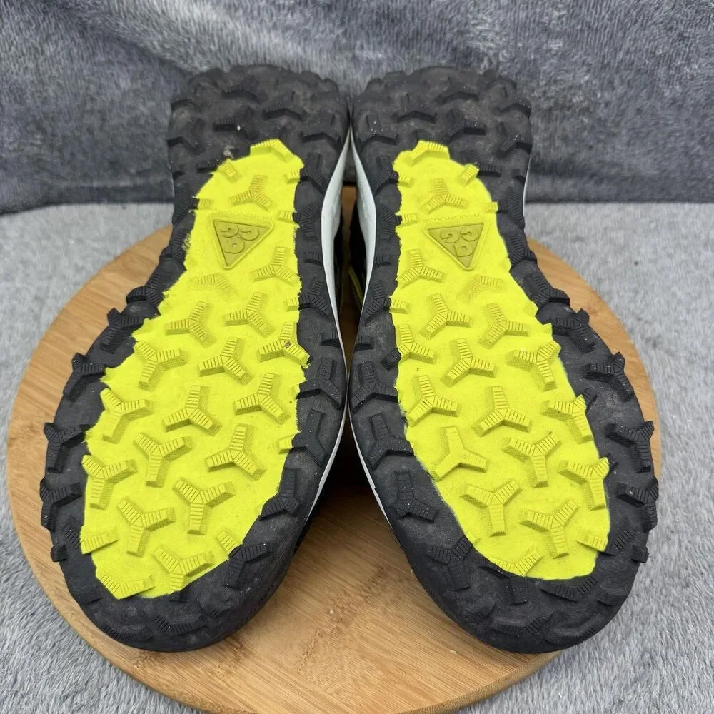 Nike ACG Lowcate Shoes Mens Size 10.5 Black Trail Running Hiking DM8019-300